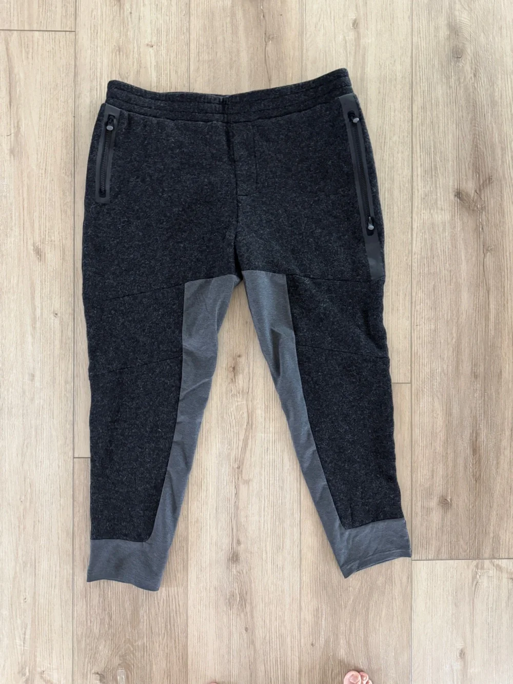 Greyson Charcoal and Heather Gray Men's Jogger Sweatpants